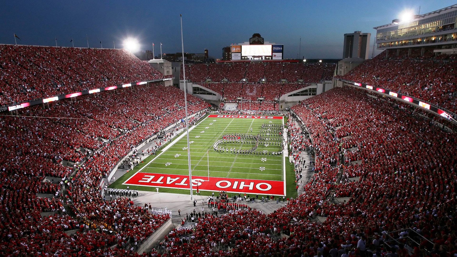 《虚拟现实（VR）与电竞深度融合，引领未来发展方向》，虚拟现实和vr的区别